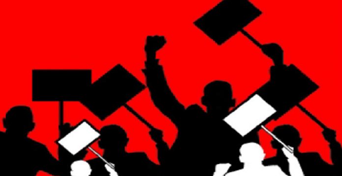 تنخواہوں کی عدم ادائیگی پر اساتذہ کا احتجاج، بھوک ہڑتال کا اعلان